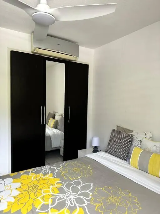 Apartment Chermakish Exceptional View Logement 3 Chambres, Piscine Marigot
